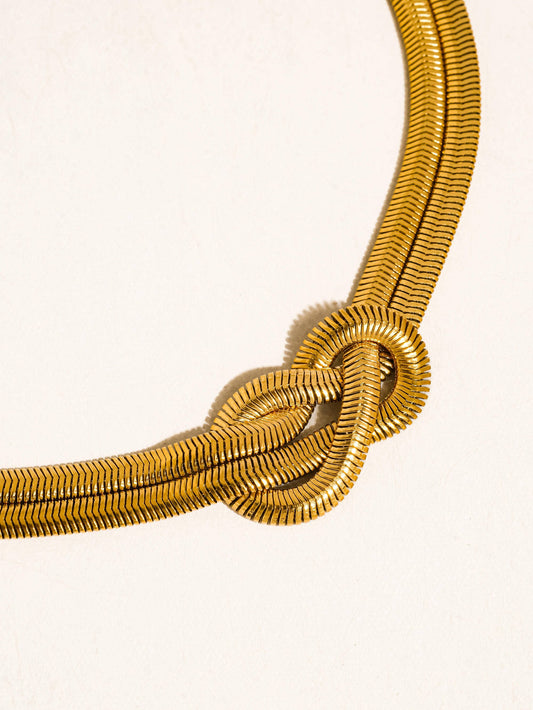 Evereign 18K Gold Non-Tarnish Knot Necklace