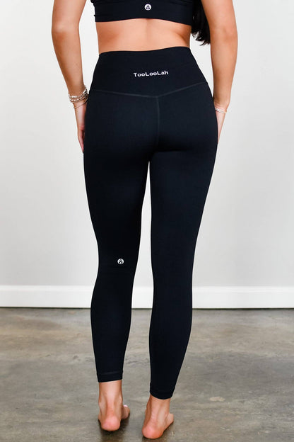 Kalila Pure Move Classic Leggings - Black