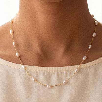 Pearl Paperclip Chain Necklace