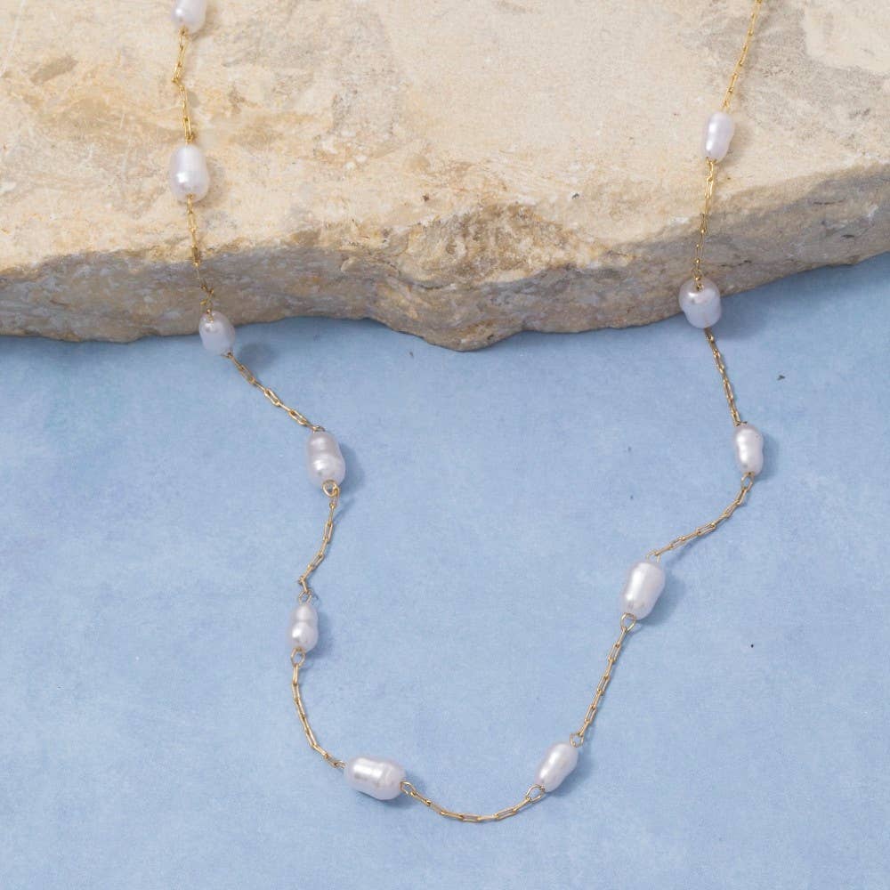 Pearl Paperclip Chain Necklace