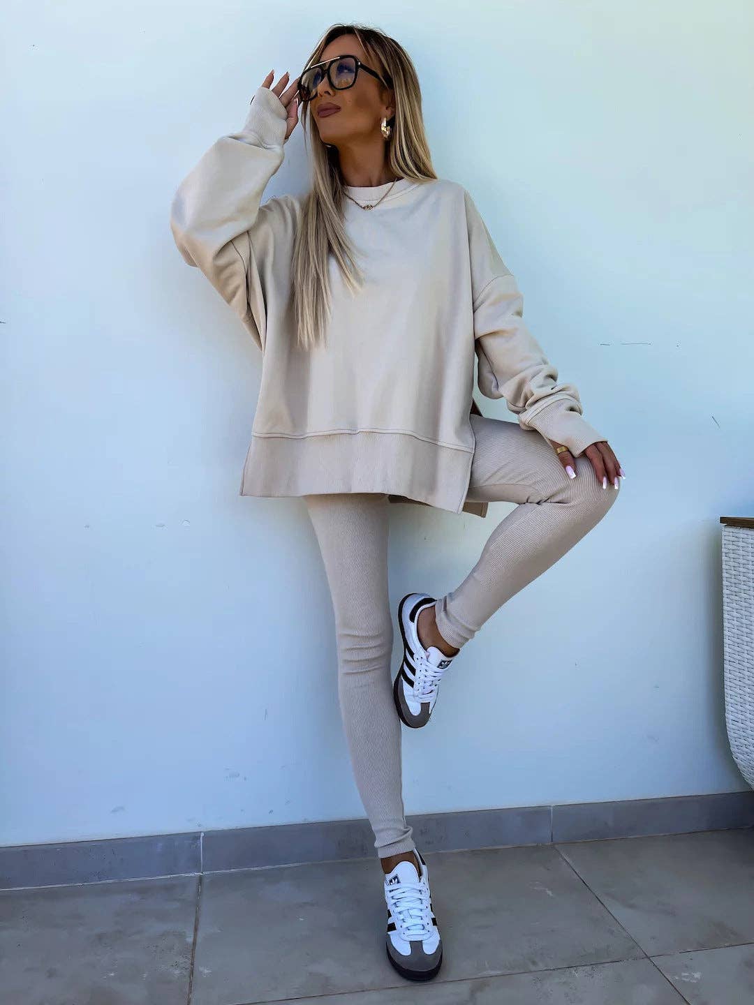 Minimalist Sweatshirt and Leggings Set